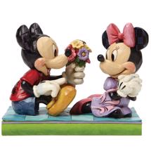 Disney Jim Shore 4046066 <BR> I Picked This Just For You <BR> Mickey & Minnie Figurine