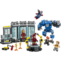 LEGO Super Heroes 76315 Iron Mans laboratorium: Dragtgalleriet